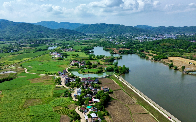 庐江县：山水田园入画来 绘就宜居宜业美丽乡村新图景