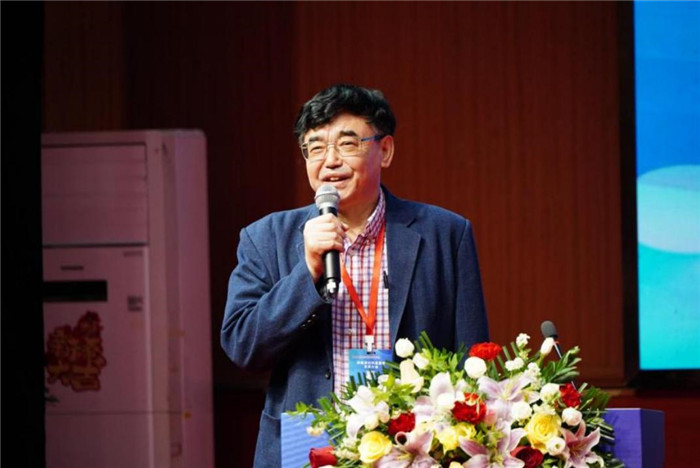 徐政和主旨報告。