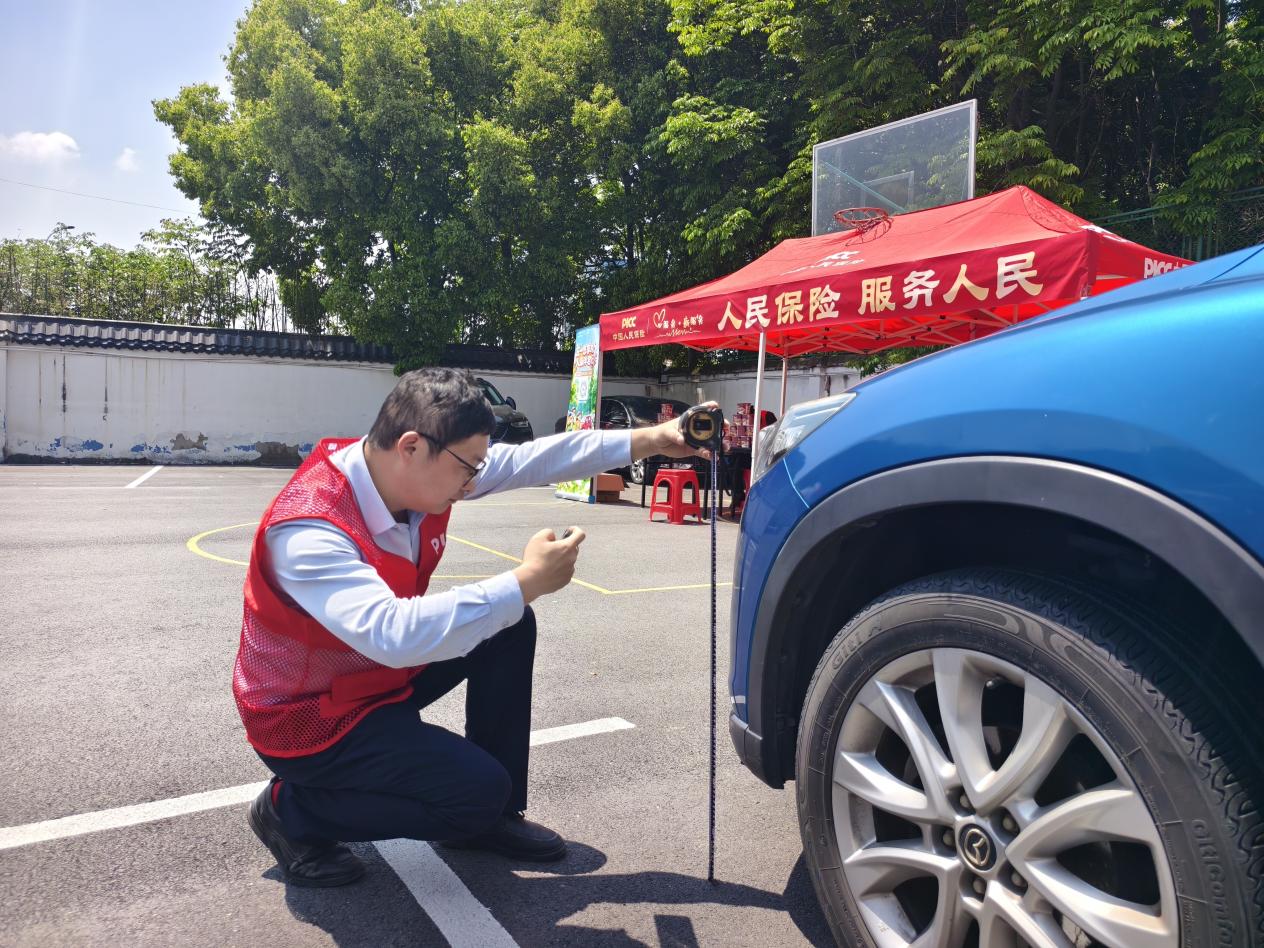服务现场。