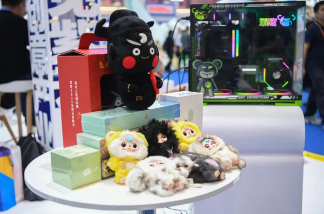 Q版黑包公玩偶
