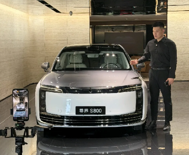 線上直播助力汽車銷售