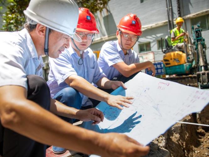 老旧小区二次供水泵房改造现场。合肥水务集团供图