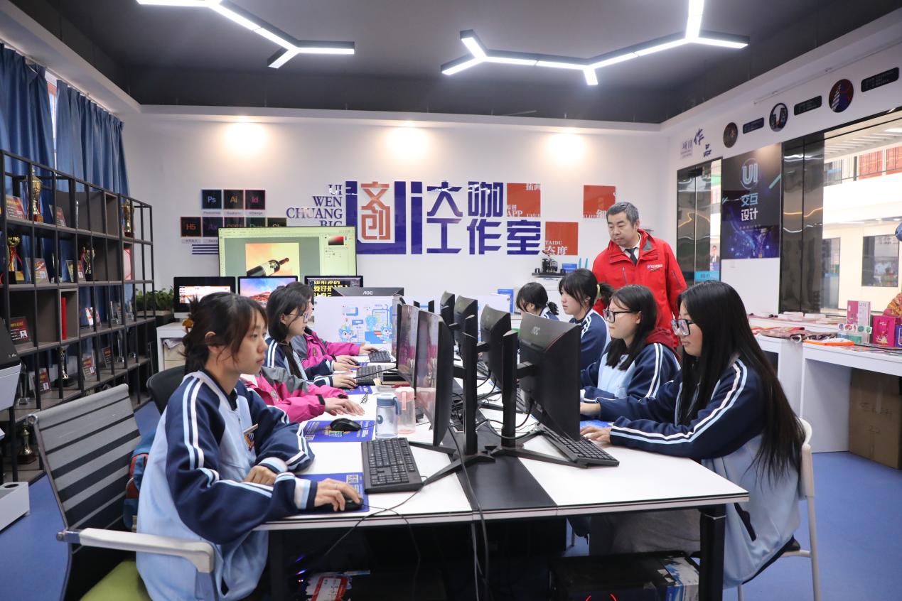 新华电脑教育动漫大师工作室教学日常。
