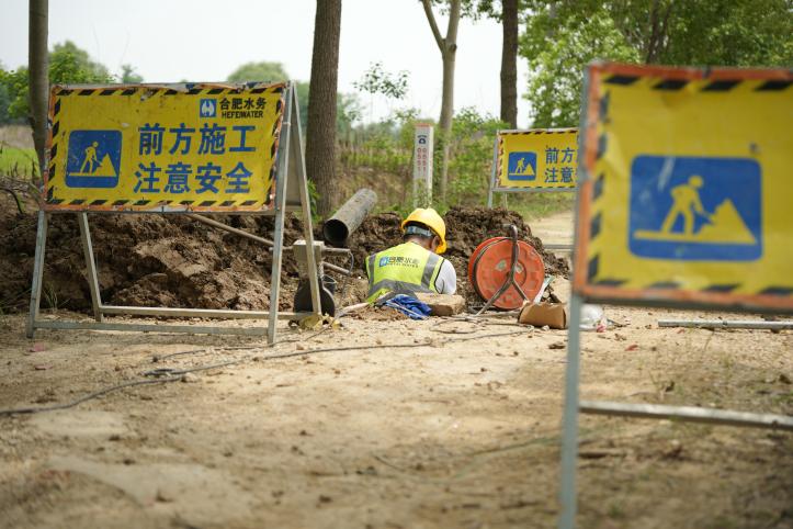 分表施工安装。张睿源供图