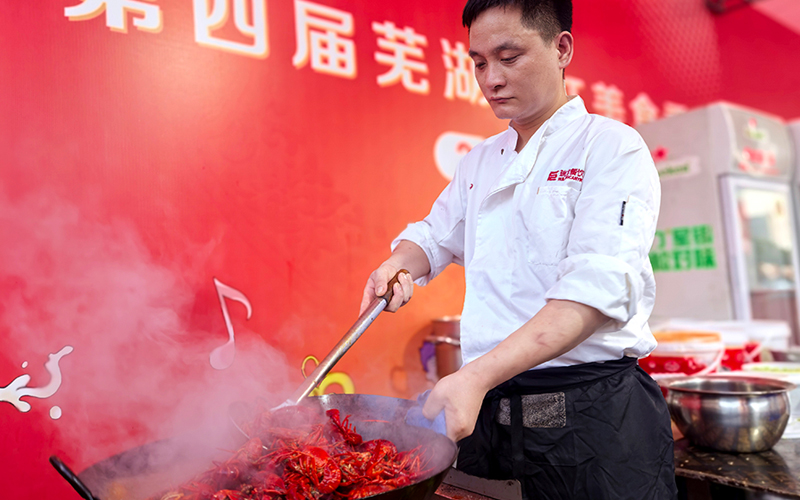 先嘬為敬！蕪湖龍蝦美食季來了