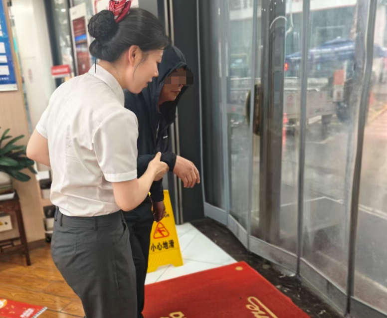 工行安徽省分行全力做好防汛防台风保障