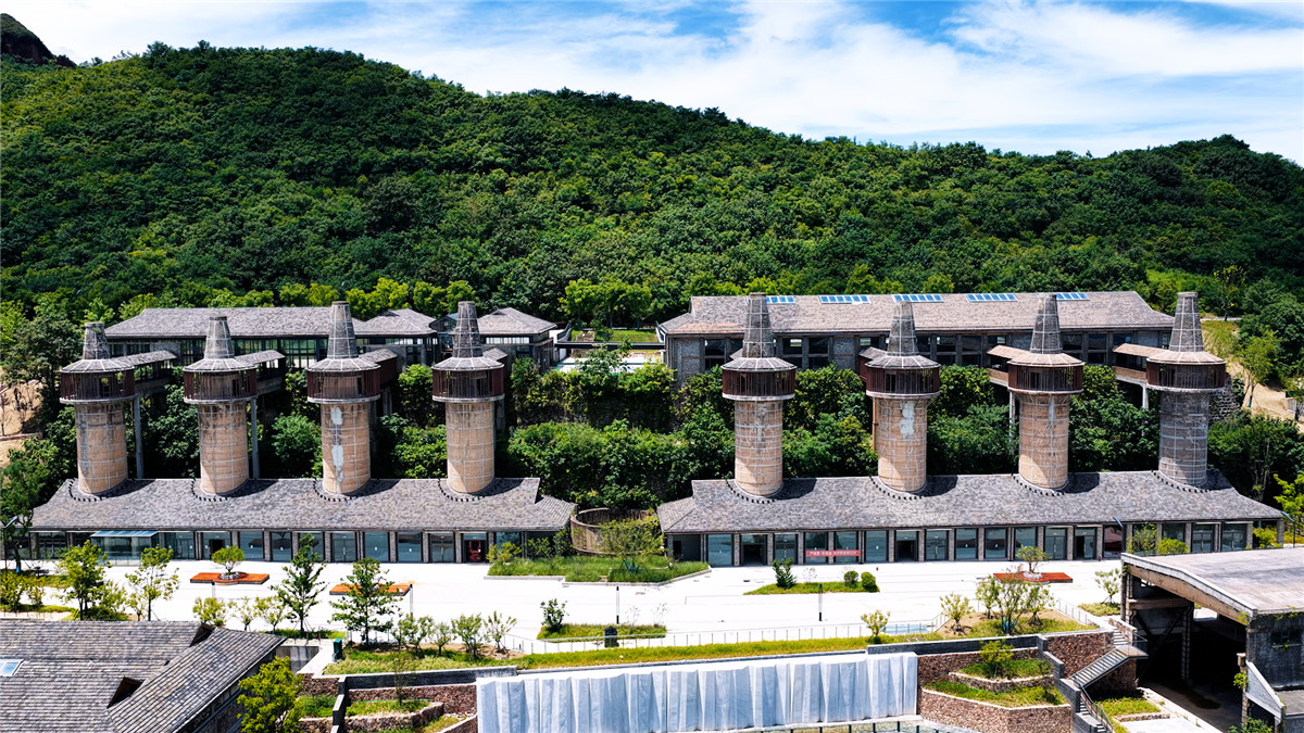 礬礦八大窯遺址。李梁緣攝