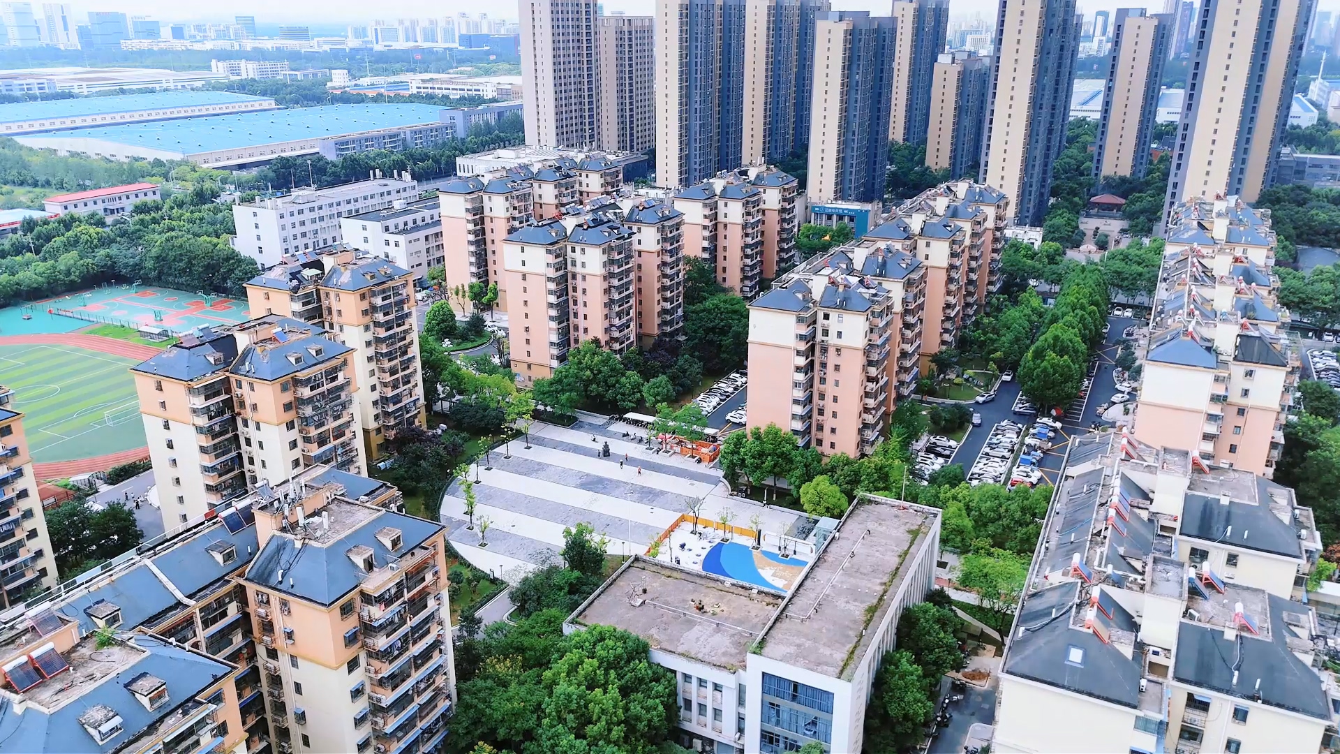 党建聚合力破解停车顽疾，共建共治擦亮民生幸福底色。