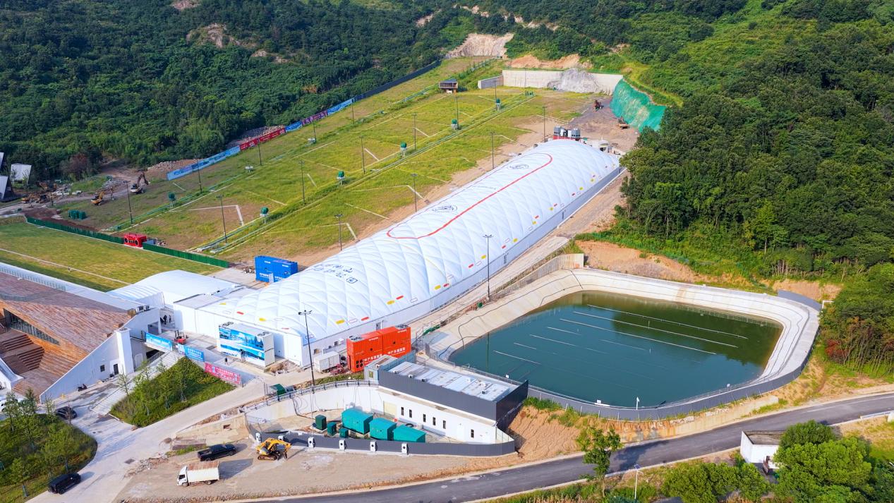 閘山滑雪運動公園航拍。李梁緣攝