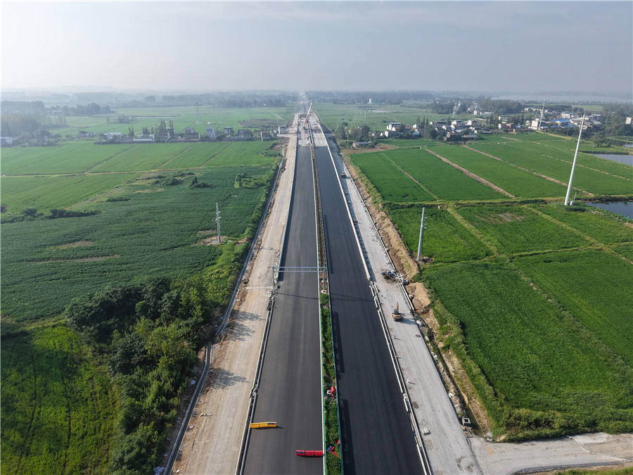 建设中的蒙城北路。