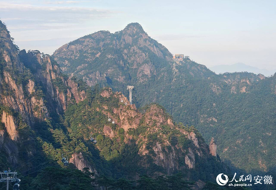 入秋后的東黃山。人民網記者 王銳攝