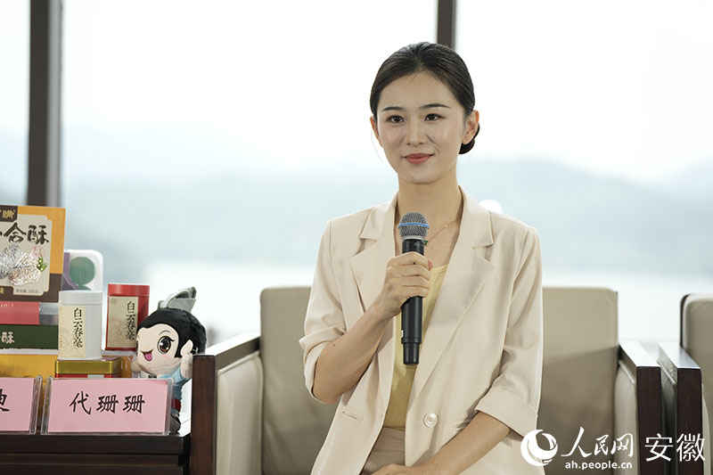 庐江县文旅推介官代珊珊。人民网记者 王锐摄