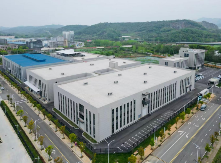 奥坤工贸铝合金轮毂制造生产基地，一期建筑面积约4.5万平方米
