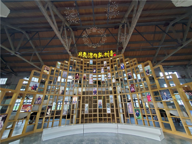 霍山县月亮湾作家村。霍山县文旅体局供图