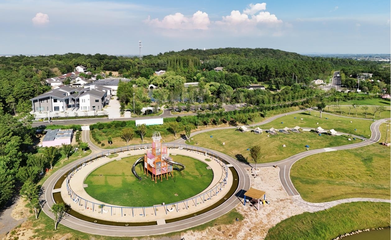 俯瞰釜山旅游度假區。天長市文旅局供圖