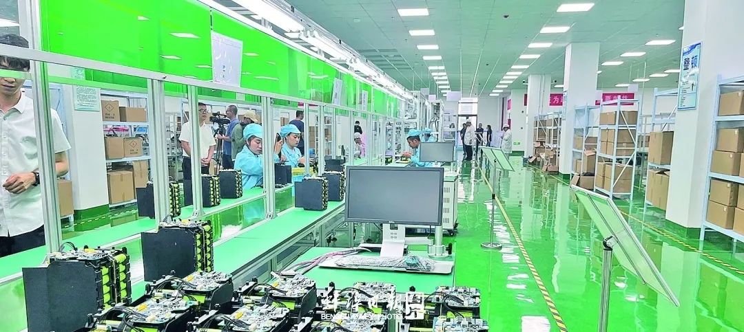 安徽重振能源有限公司生产车间。