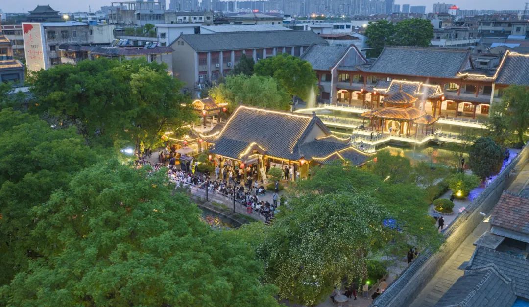 华祖庵夜游