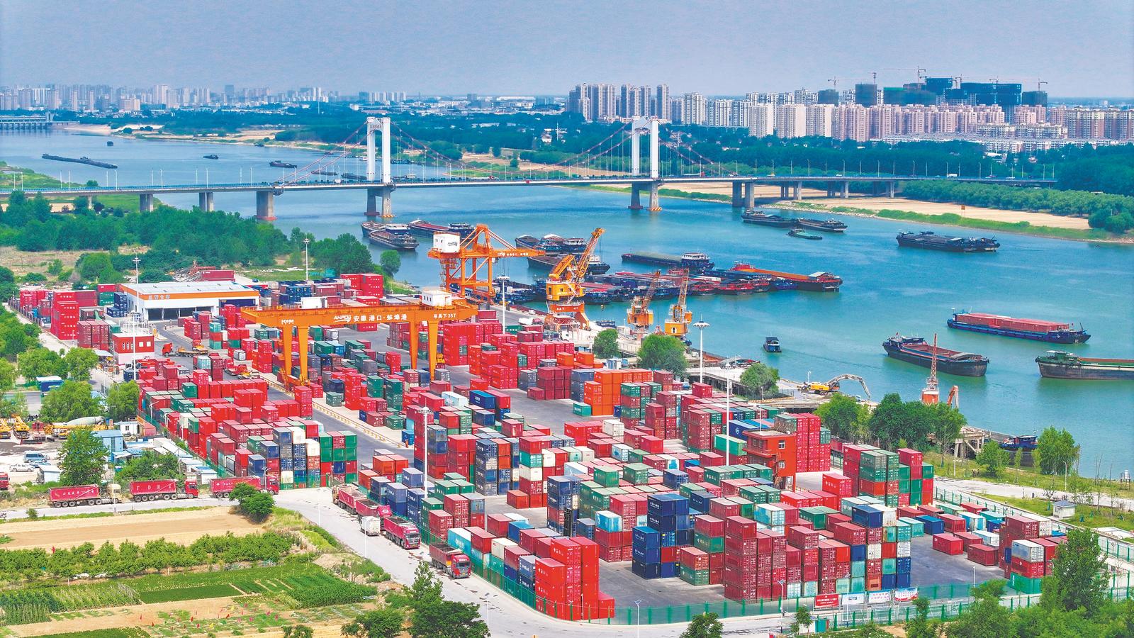 蚌埠港国际集装箱码头迎来小麦发运旺季