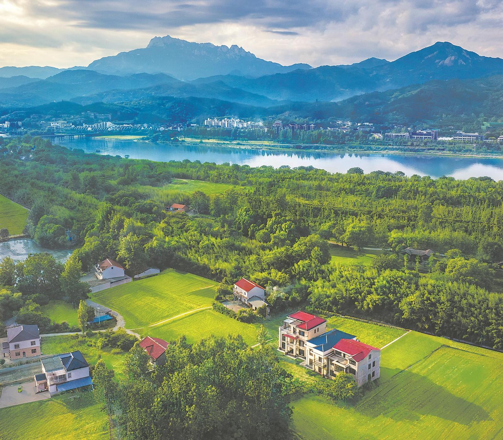 潜山市痘姆乡鞔鼓村。